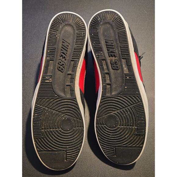 Nike SB Delta Force Mens 13 Black Red Low Top Skate Shoes Suede Leather Preowned - Picture 5 of 5